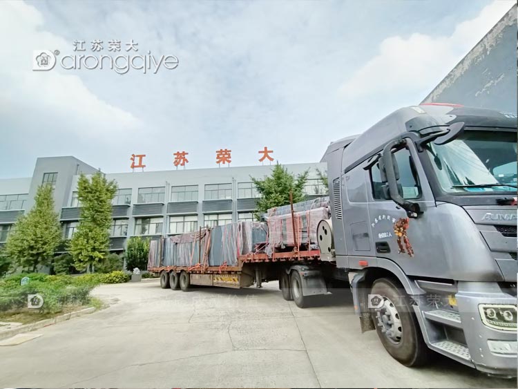 安徽智慧候車亭發(fā)貨實拍案例